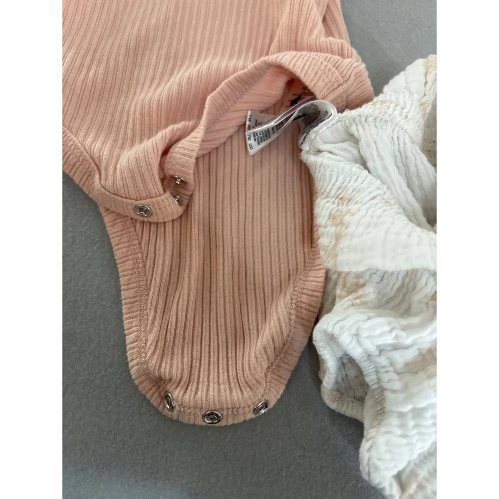 Rachel Zoe Baby 4 Piece Set Bodysuit Shorts Headband Socks Rose Pink 18M NEW
